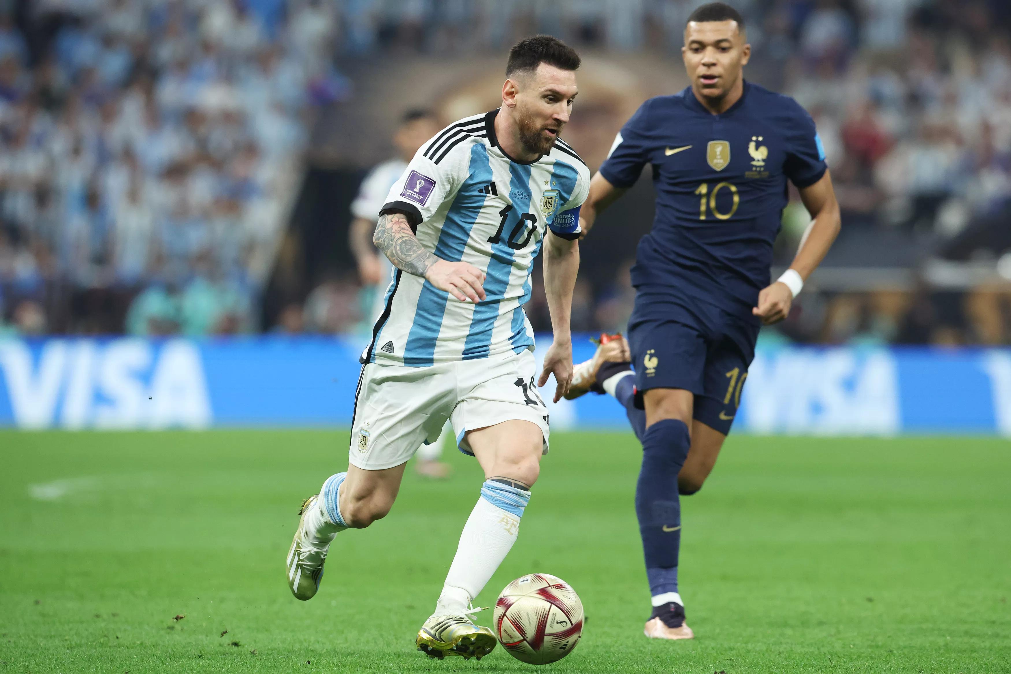 Argentina's Torch Burns In Dallas