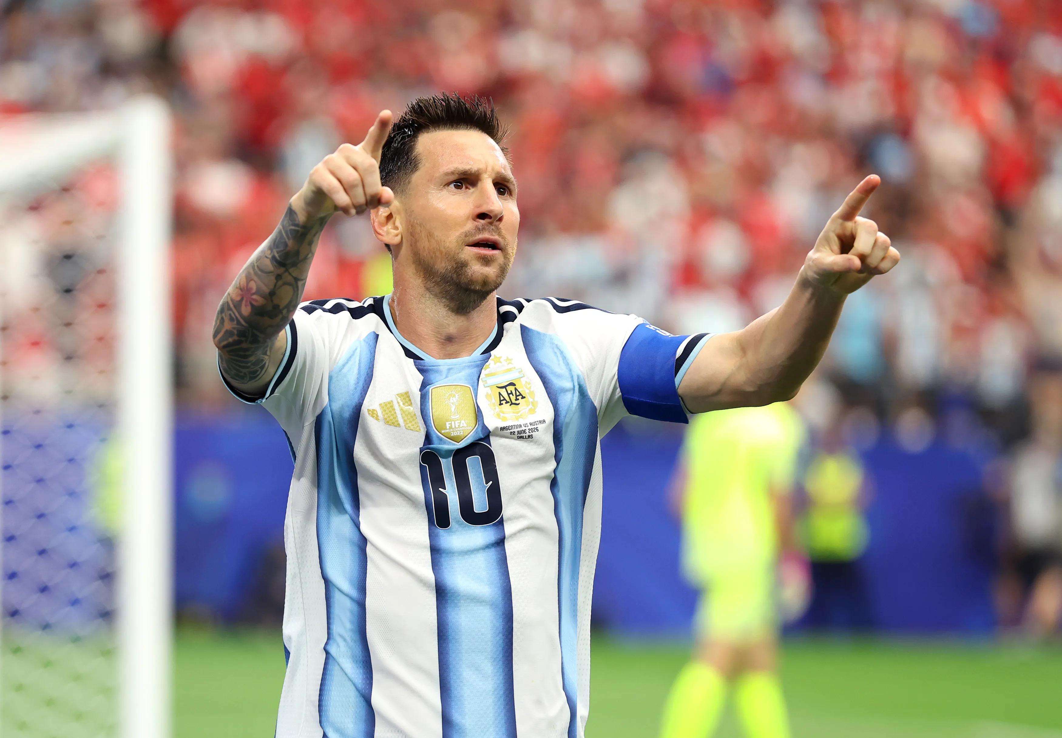 Messi Conquers Muller's Munich Shrine